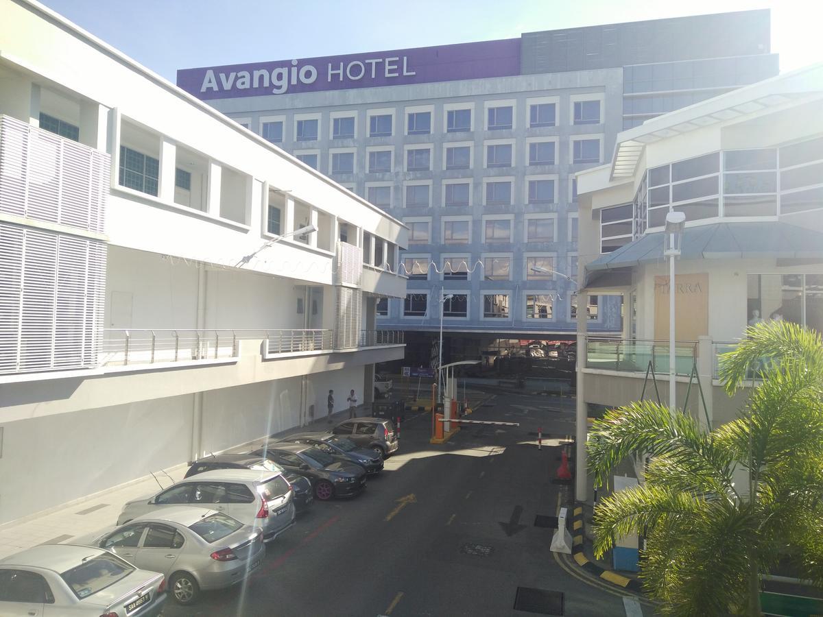 Avangio Hotel Kota Kinabalu Buitenkant foto